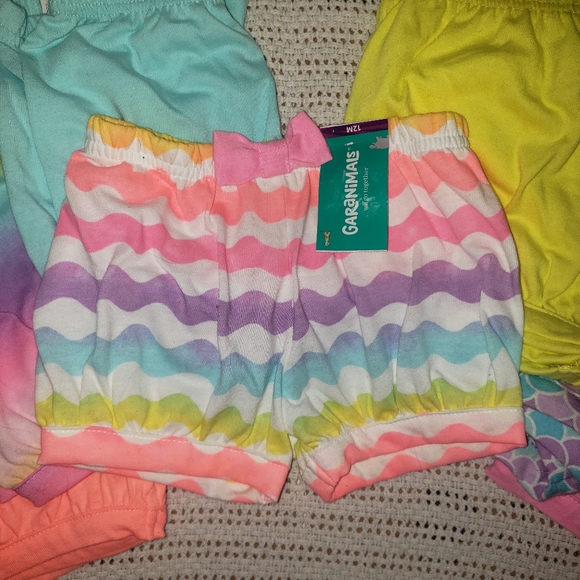 7 pairs of baby girl shorts!! - Picture 2 of 5
